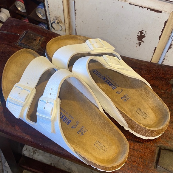 Birkenstock
Women's Arizona Soft Footbed Velvet Suede Slide Sandals size 11 - Picture 8 of 8